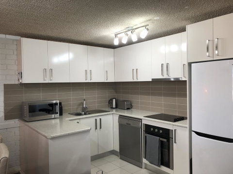 Silvers 1 - Melbourne Tourism 2
