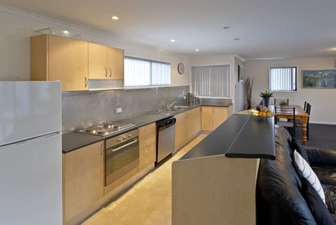 Silvertrees 2 - Melbourne Tourism 2