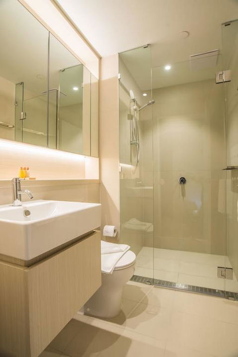 Simple & Cozy APT @Haymarket CBD (balcony Views) - Melbourne Tourism 3