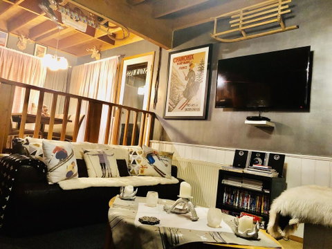 Snowmass Chalet - Melbourne Tourism 1