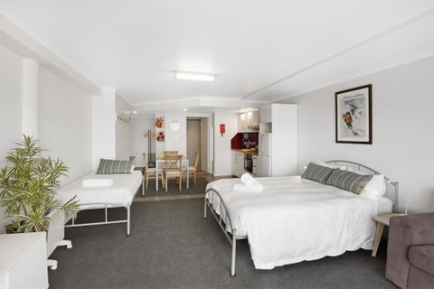 Snowy Studio - Jindabyne - Melbourne Tourism 0