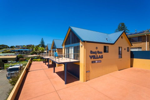 Snug Cove Villas - Melbourne Tourism 3