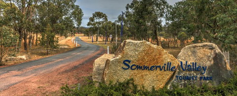 Sommerville Valley Tourist Park & Resort - Melbourne Tourism 0