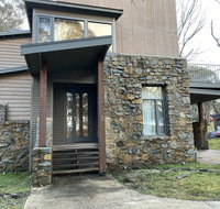 Sonoma Chalet - Melbourne Tourism