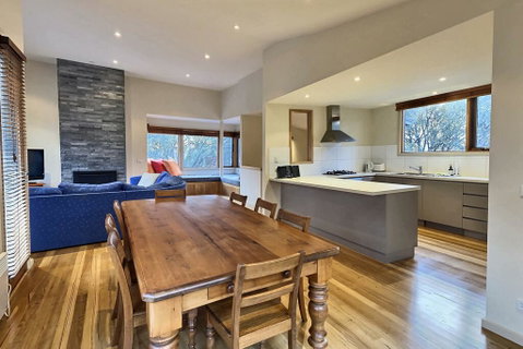 Sonoma Chalet - Melbourne Tourism 2