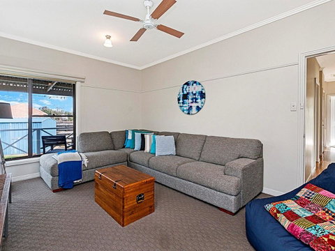 Southern Tides - Melbourne Tourism 1