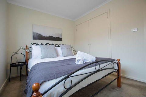 Spacious Lovely 5Beds Home@Point Cook - Melbourne Tourism 2