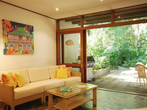 Spindrift Townhouse No.3 - Melbourne Tourism 3