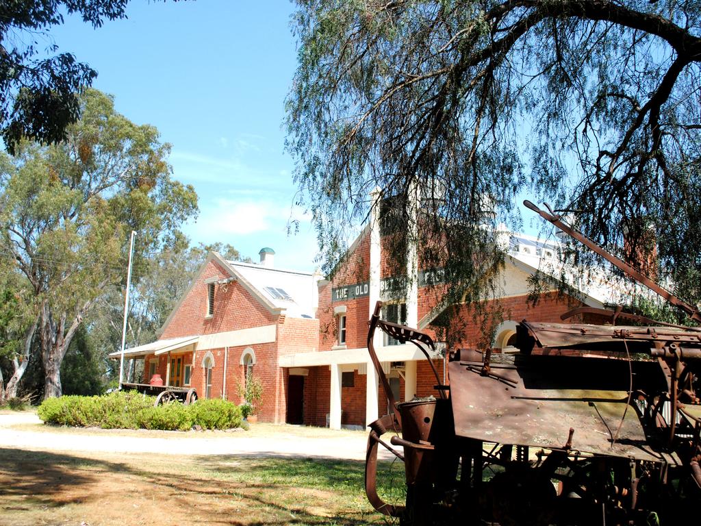 Springhurst ACT Melbourne Tourism