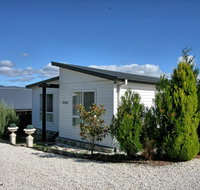 St Helena's 5 Twynam Street Jindabyne NSW 2627 - Melbourne Tourism