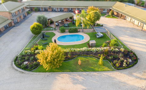 Statesman Motor Inn - Melbourne Tourism 2