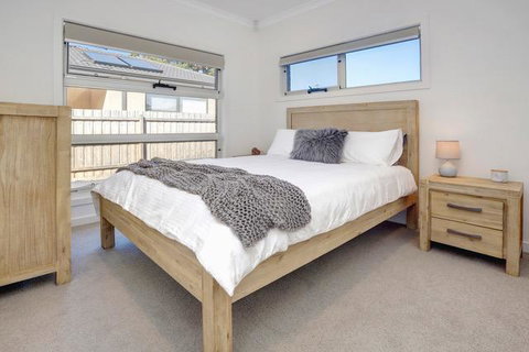 Staughton Sounds - Melbourne Tourism 2