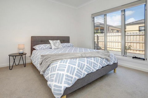 Staughton Sounds - Melbourne Tourism 3