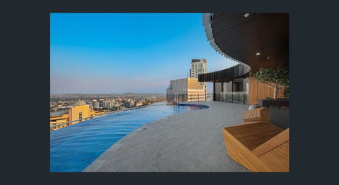 Stay In Style-Luxury CBD Apartment - Melbourne Tourism 0