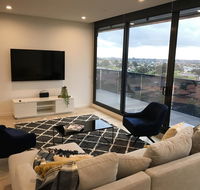StayCentral Essendon Escape Sub-penthouse - Melbourne Tourism