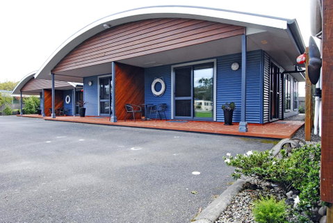 Strahan Bungalows - Melbourne Tourism 0