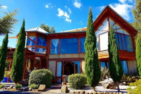 STUNNING HOME WITH AMAZING VIEWS - Just 20 Mins To The City And Only 10 To MONA! - Melbourne Tourism 3