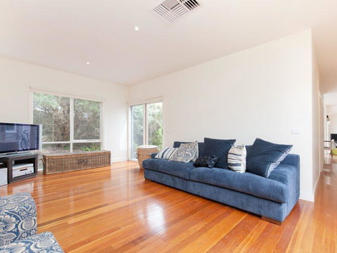 Stunning Seaside Escape - Melbourne Tourism 2