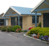 Summers Rest Units - Melbourne Tourism