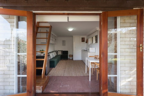 Sunseeker Cottage - Gorgeous Seaside Cottage - Melbourne Tourism 1