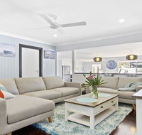 Sunset Beach - situated between two beaches and a lake - Melbourne Tourism