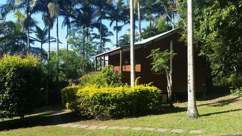 Sunshine Valley Cottages - Melbourne Tourism 2