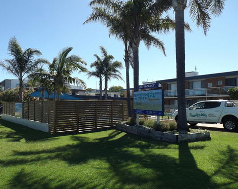 Surfside Merimbula Holiday Apartments - Melbourne Tourism 1