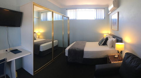 Tall Timbers Motel - Melbourne Tourism 3