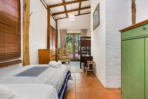 Taradale House Estate - Melbourne Tourism 2