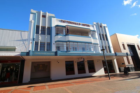 Tattersalls Hotel - Melbourne Tourism 0