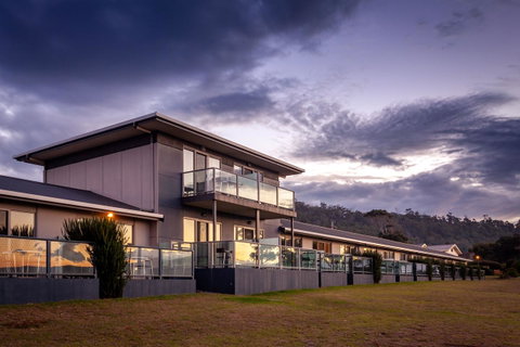 Beachfront Bicheno - Melbourne Tourism 39