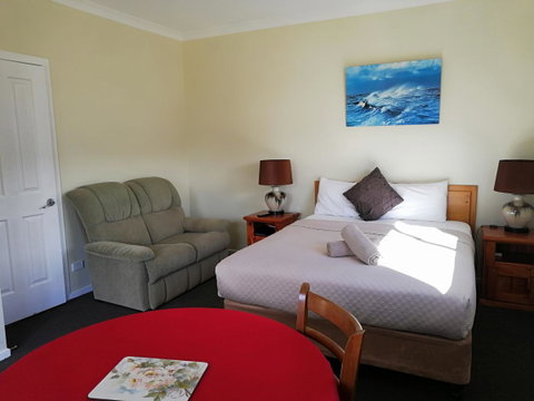 Wintersun Gardens Motel - Melbourne Tourism 7