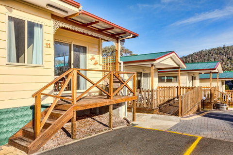 Wintersun Gardens Motel - Melbourne Tourism 13