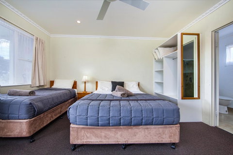 Wintersun Gardens Motel - Melbourne Tourism 2