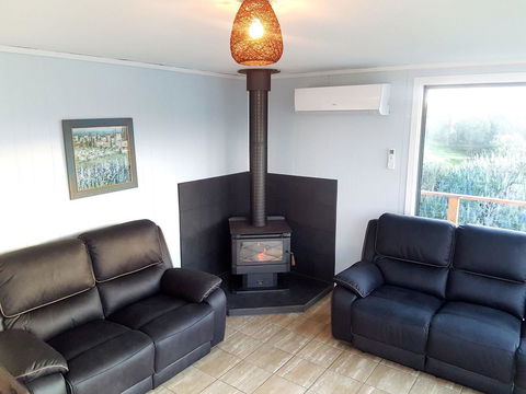 Ocean View Cottage - Melbourne Tourism 13