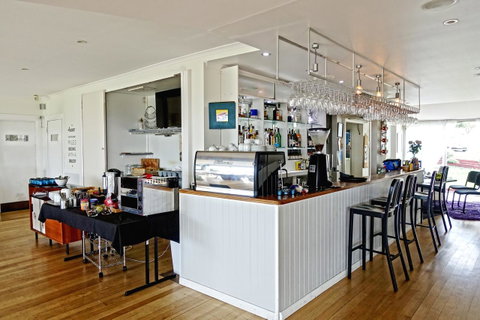 Diamond Island Resort - Melbourne Tourism 11