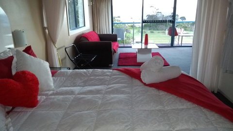 Diamond Island Resort - Melbourne Tourism 39