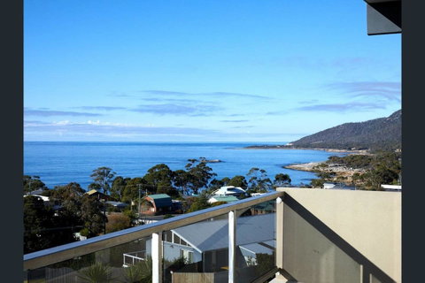 Bicheno Views On Douglas - Melbourne Tourism 5