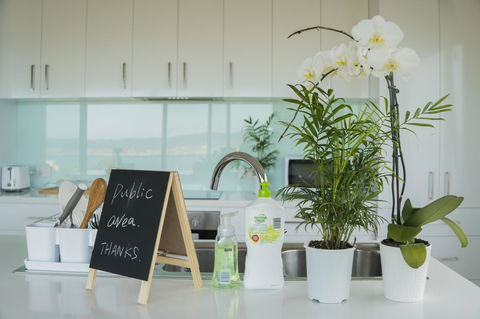 Amazing Sea Views Luxury Guest House - Melbourne Tourism 5