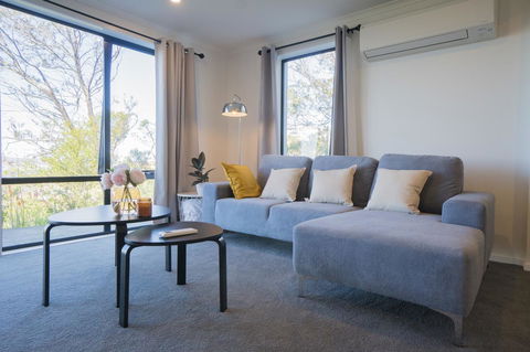 Amazing Sea Views Luxury Guest House - Melbourne Tourism 9