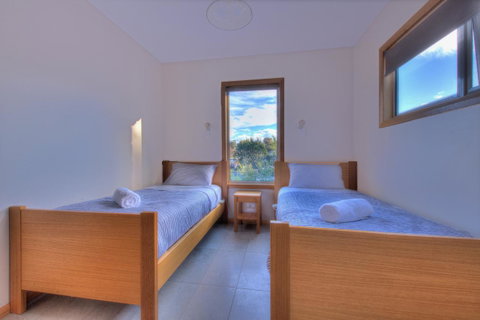 Freycinet Stone Studio 3 - Feldspar - Melbourne Tourism 6
