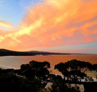 DOLPHIN LOOKOUT COTTAGE - amazing views of the Bay of Fires - Melbourne Tourism