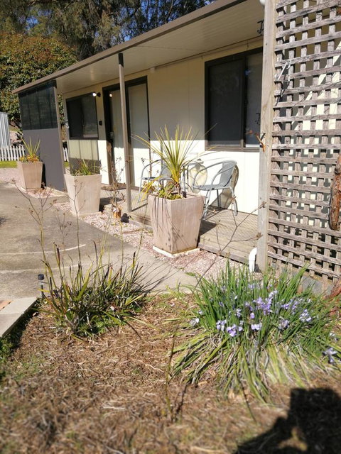 Hilltop Cottages - Melbourne Tourism 20
