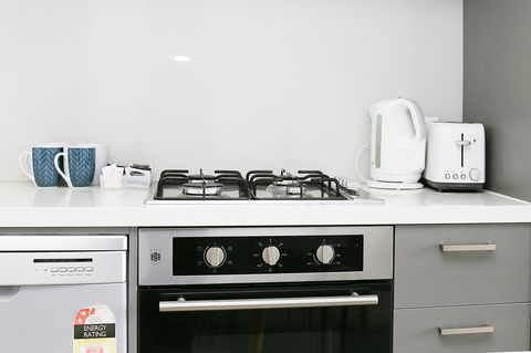 Poplar Box Hill Apartment - Melbourne Tourism 14