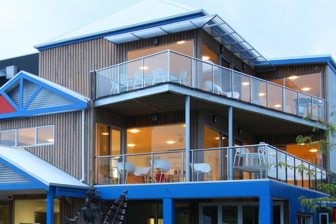 The Island Accommodation - Melbourne Tourism 22