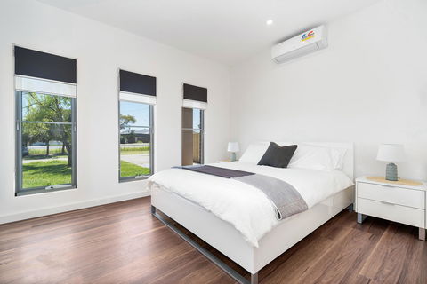 Rosewater Townhouses Dromana - Melbourne Tourism 29