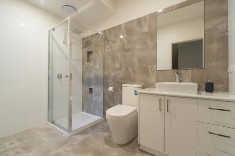 Rosewater Townhouses Dromana - Melbourne Tourism 31