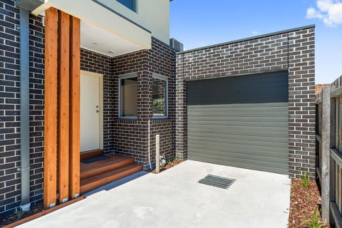 Rosewater Townhouses Dromana - Melbourne Tourism 5