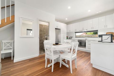 Rosewater Townhouses Dromana - Melbourne Tourism 16