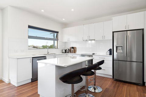 Rosewater Townhouses Dromana - Melbourne Tourism 23